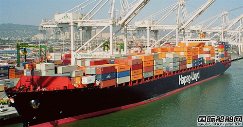 中国船企抢下首单！航运巨头“试水”拓展绿色船队(图1)