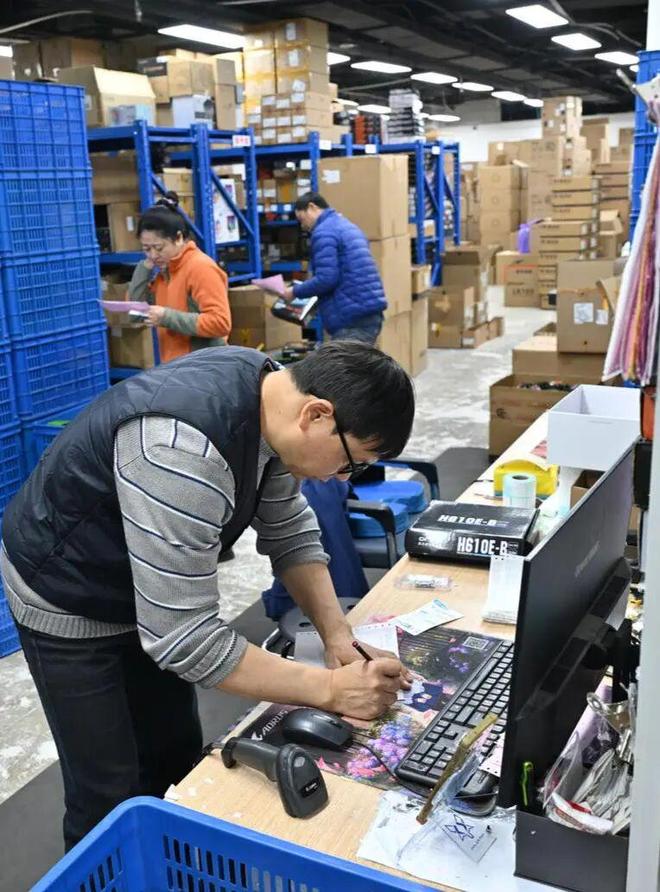 【观察】业务量突破30亿件成都如何从节点到枢纽？(图2)